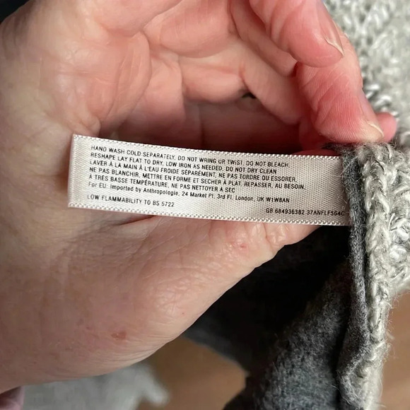 Saturday Sunday Anthropologie soft gray sweater size XS - Picture 3 of 4